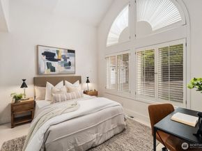 1665 204th Avenue NE, Sammamish WA 98074