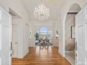 1665 204th Avenue NE, Sammamish WA 98074