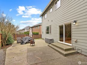 21927 44th Drive SE, Bothell WA 98021