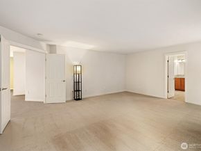 21927 44th Drive SE, Bothell WA 98021