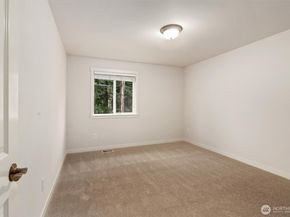 21927 44th Drive SE, Bothell WA 98021