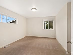 21927 44th Drive SE, Bothell WA 98021