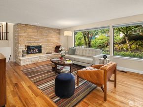 1711 NE 104th Street, Seattle WA 98125