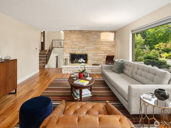 1711 NE 104th Street, Seattle WA 98125