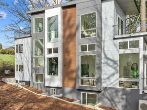 11905 89th Avenue NE, Kirkland WA 98034