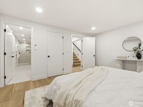 19531 55th Avenue NE, Lake Forest Park WA 98155