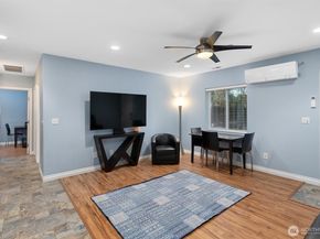 7337 151st Avenue NE, Redmond WA 98052