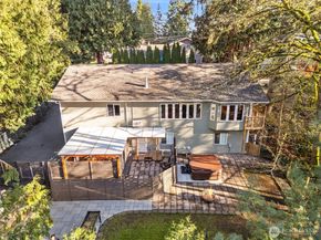 7337 151st Avenue NE, Redmond WA 98052