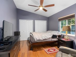 7337 151st Avenue NE, Redmond WA 98052