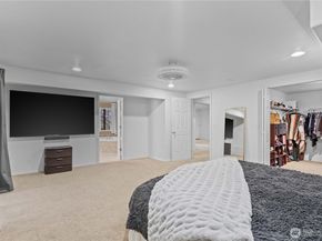 2028 NW Misty Ridge Lane, Silverdale WA 98383