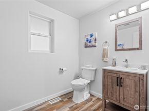 2028 NW Misty Ridge Lane, Silverdale WA 98383