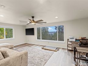2028 NW Misty Ridge Lane, Silverdale WA 98383