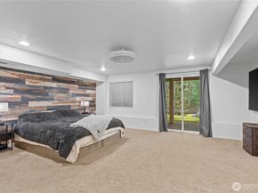 2028 NW Misty Ridge Lane, Silverdale WA 98383