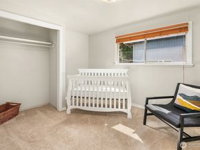 321 6th Avenue S, Kirkland WA 98033
