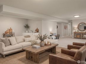 17407 3rd Avenue SE, Bothell WA 98012
