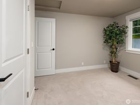 17407 3rd Avenue SE, Bothell WA 98012