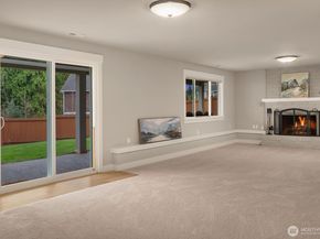 17407 3rd Avenue SE, Bothell WA 98012