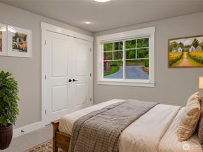 17407 3rd Avenue SE, Bothell WA 98012