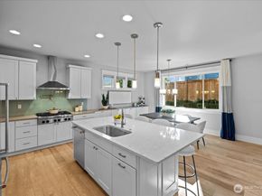 13015 135th Place NE, Kirkland WA 98034