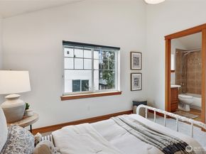 1118 NW 56th Street A, Seattle WA 98107