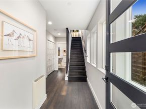 4018 Beach Drive SW, Seattle WA 98116