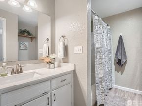 4100 Lake Washington Boulevard N B102, Renton WA 98056