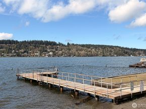 4100 Lake Washington Boulevard N B102, Renton WA 98056
