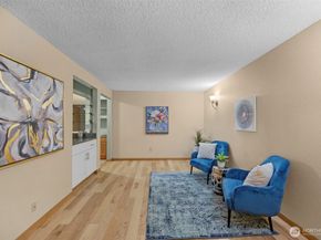 200 James Street 307, Edmonds WA 98020