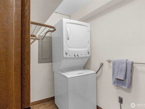 200 James Street 307, Edmonds WA 98020