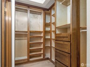 200 James Street 307, Edmonds WA 98020
