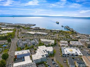 200 James Street 307, Edmonds WA 98020