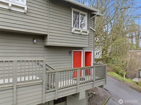 301 W Raye Street 201, Seattle WA 98119