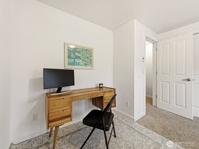 301 W Raye Street 201, Seattle WA 98119