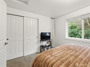 301 W Raye Street 201, Seattle WA 98119