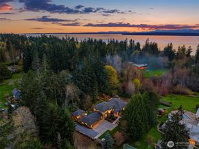 11303 S Dogwood Lane, Woodway WA 98020