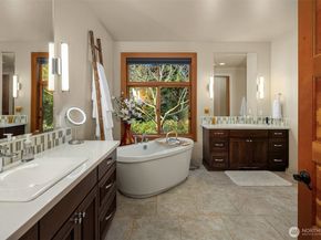 11303 S Dogwood Lane, Woodway WA 98020