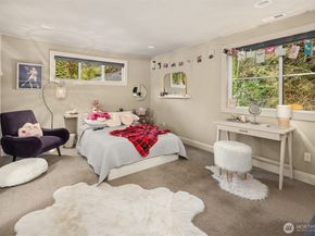 11303 S Dogwood Lane, Woodway WA 98020