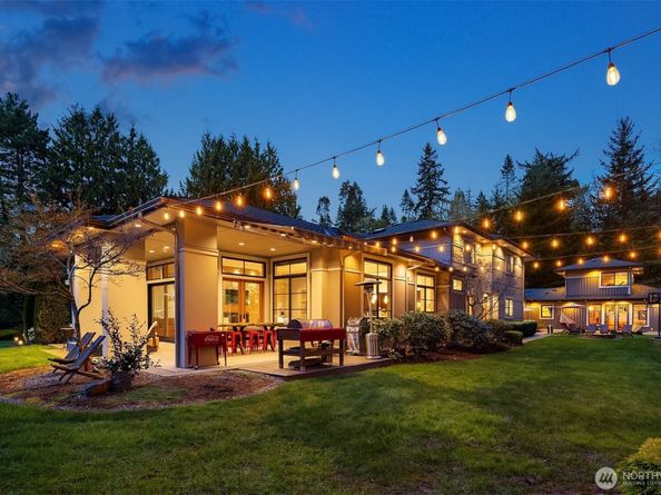 11303 S Dogwood Lane, Woodway WA 98020