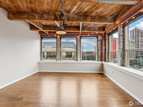 1408 12th Avenue 201, Seattle WA 98122