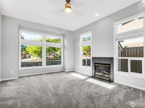 441 NE Alder Street 1, Issaquah WA 98027