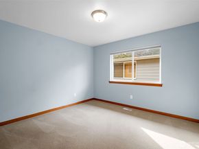 8835 NE 148th Place, Kenmore WA 98028