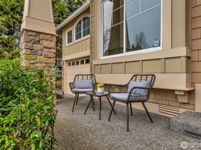 8835 NE 148th Place, Kenmore WA 98028