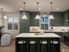 10612 NE 54th Lane, Kirkland WA 98033