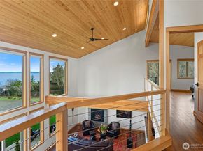 7618 NE Zachariasen Court, Hansville WA 98340