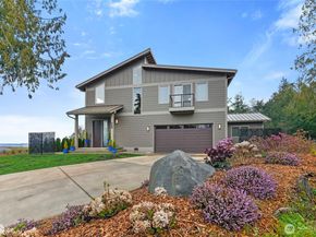 7618 NE Zachariasen Court, Hansville WA 98340