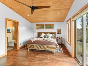 7618 NE Zachariasen Court, Hansville WA 98340