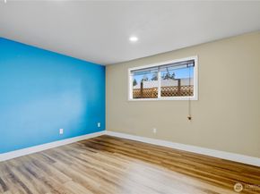 3212 193rd Place SE, Bothell WA 98012