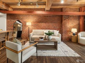 1507 Western Avenue R201, Seattle WA 98101