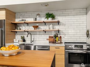 1507 Western Avenue R201, Seattle WA 98101