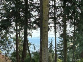 10278 NE Shore Drive, Indianola WA 98342